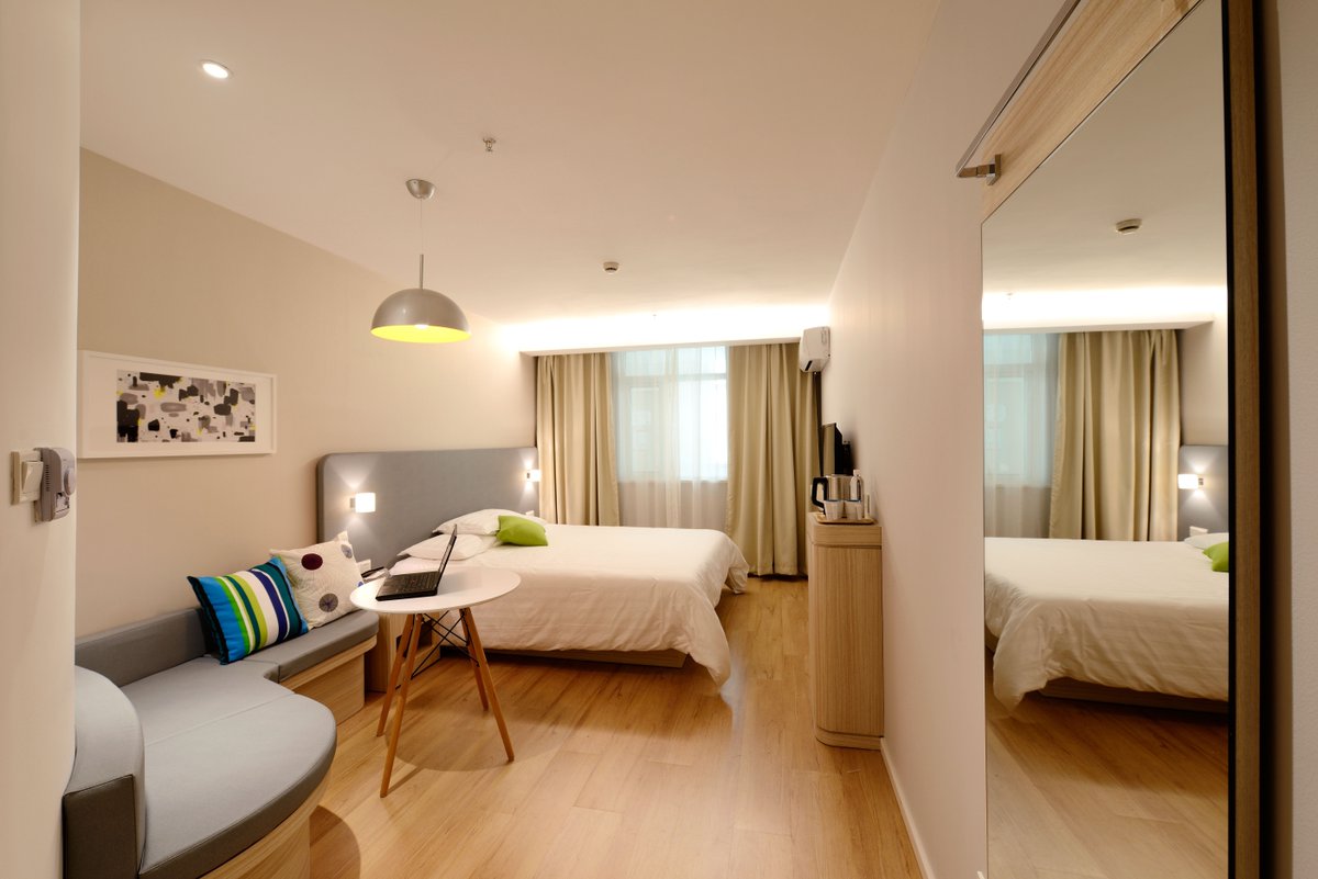 gailkennyrec's tweet photo. This Hotel Sales Director role is back on!   Check out...
https://t.co/PwLGaTMMBd https://t.co/AJ7boRJhdI