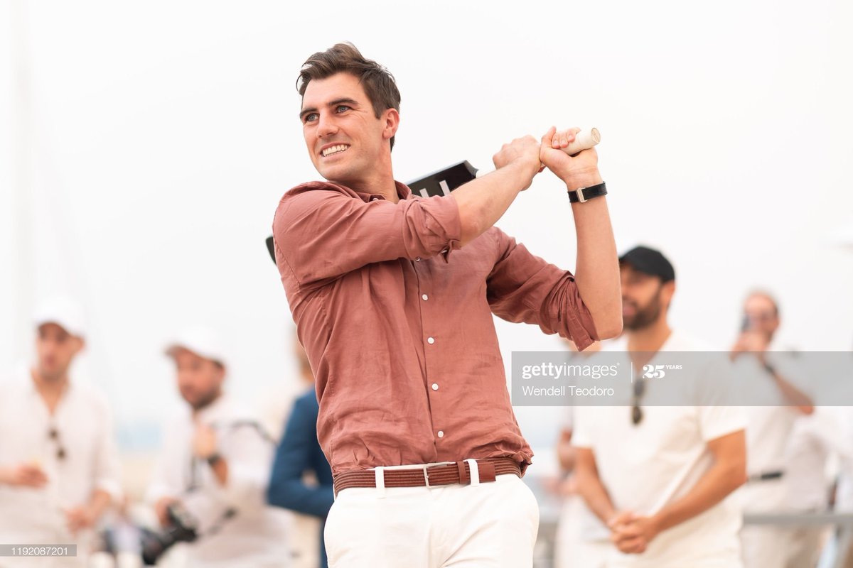 That was time when First time i got attached with you coz my dad was telling me about your dream debut in 2011, that how promising you're then. And came back shows this man has big heart and guts to play. Patty is slowly getting on the track to rule the test Cricket. Fangirl