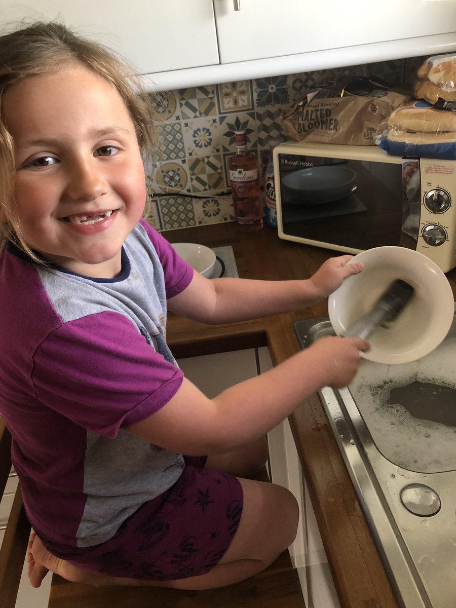 makayla_cocks's tweet photo. @MissConnor4 @LittlemoorAcad Unicorn buns 🦄 she enjoyed washing up more than the baking she said the whisk was too fast xx https://t.co/zIGPgRPTT3