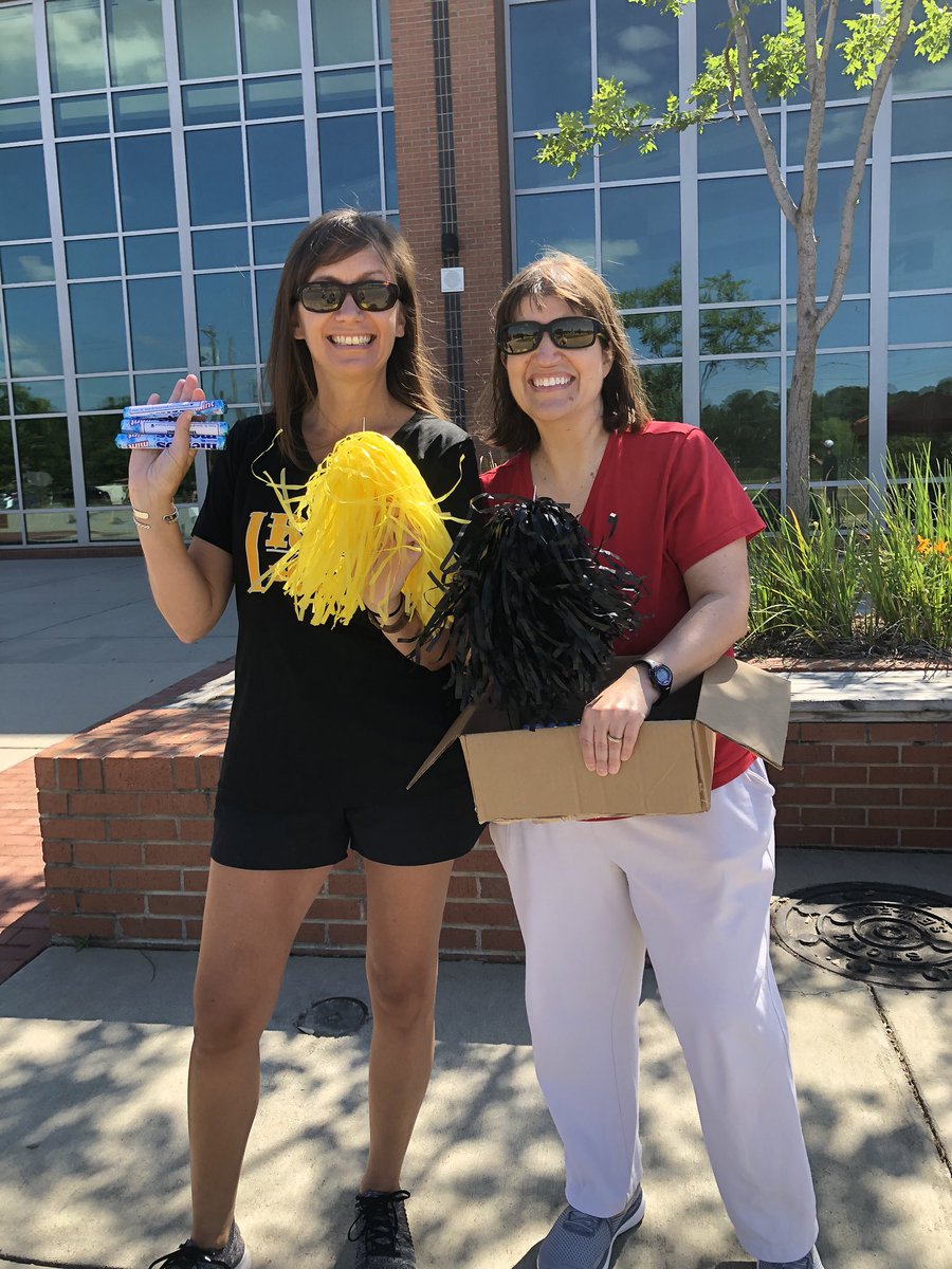 IrmoPtso's tweet photo. Thank you to our sponsors for @IrmoHigh Teacher Appreciation celebration!  #PTS💛 @rlhardyus @TerriDBrock @SusanRobertso18 https://t.co/5VSyauRUAv