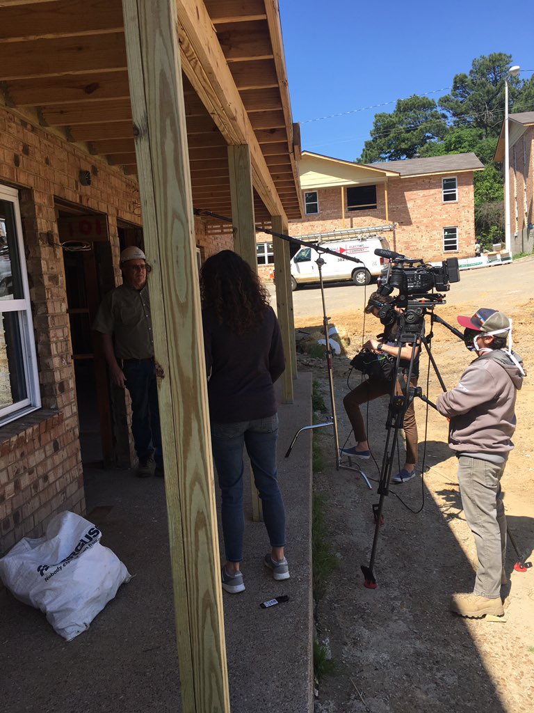 QNJtheSTAR's tweet photo. Beautiful day in #Frayser at our Renaissance at Steele Apts.! Social Distancing distancing but filming must go on w/the team from @RunningPonyProd @NPIMemphis #FindMeInFrayser #RunningPony https://t.co/Aejo8uMe2w