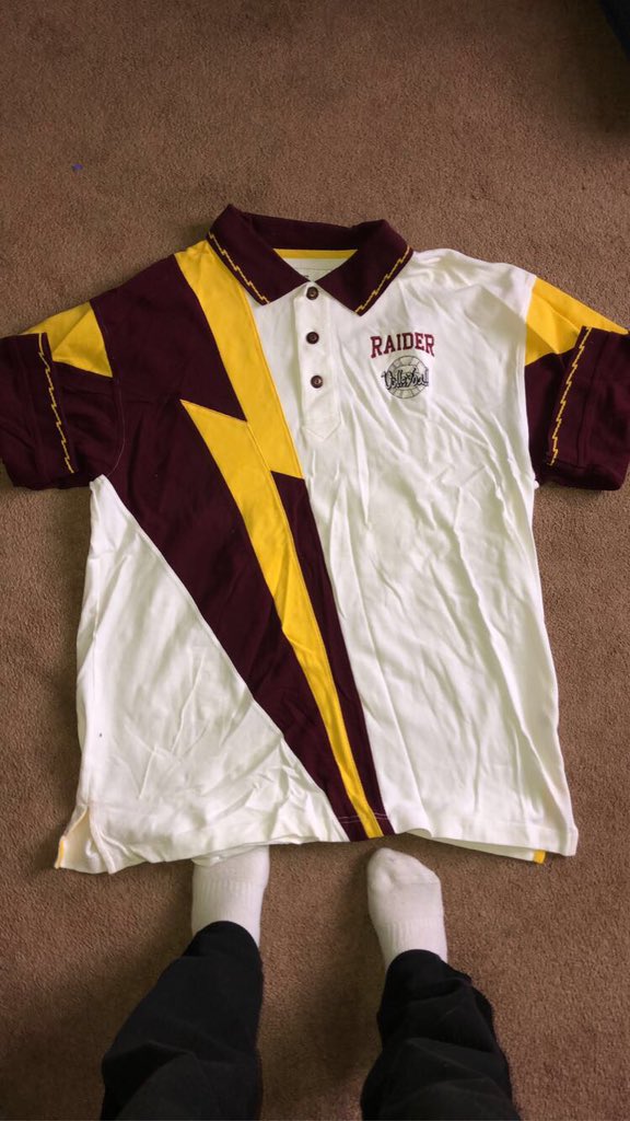 emillyirons's tweet photo. My dad used to coach volleyball at South Range, this year he got the the job again. Retweet if you think he should wear this to the first game :) hehe https://t.co/moSVgSUUjm