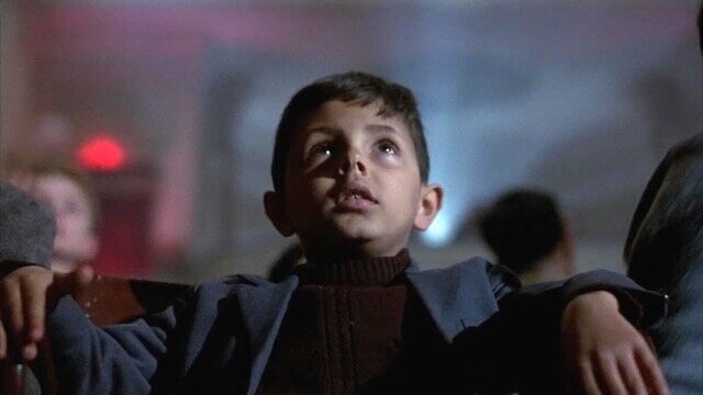 thefilmagazine's tweet photo. 4 Perfect Shots - The Cinema Experience in Film Edition

1. #CinemaParadiso 
2. #500DaysofSummer 
3. #Amelie 
4. #HugoMovie https://t.co/PY3Rt2DSoY