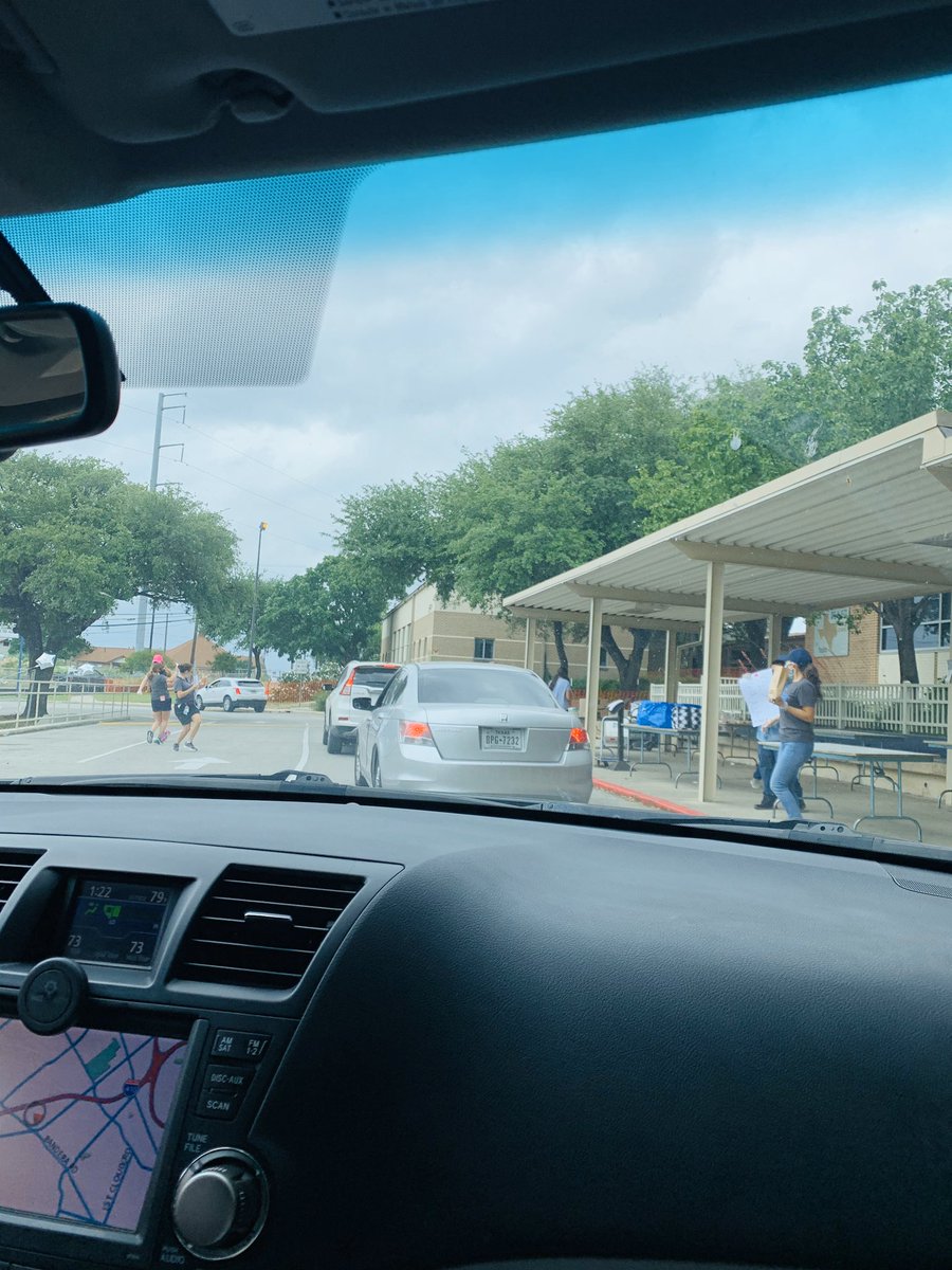 pinderpencil's tweet photo. Well I guess I’m truly a Texan now! Our admin, counselors, and Mr. Villa provided us with a drive thru frito pie lunch today! They were a very energetic bunch and Dr. McKinney even showed off her drive thru dance moves! Thank you all for appreciating us! #neffconnected #NISDNeff https://t.co/Su3eatu5Qb