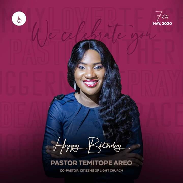 Temiloladaniels's tweet photo. Happy birthday Pastor Temmy!
Thank you for all you do Ma.
I celebrate your existence and I'll will never take you for granted.
I love you Ma. @clc_lagos
@clc_ogbomosho @clc_ilorin #Freedomplace
#Citizensoflightchurch https://t.co/l4AAuefebR