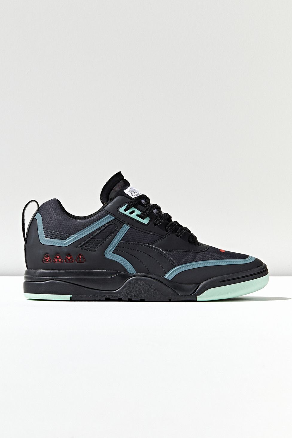 SNKR TWITR on X Puma Palace Guard Error Black dropped via UrbanOutfitters https t spoq0Y2UOH AD https t dBfZ7ppTp1 X