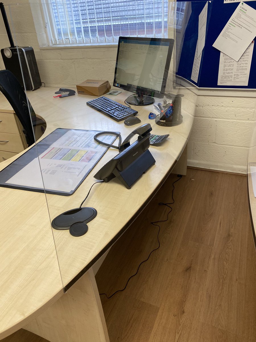 Photoscreen1984's tweet photo. @HOPPE_UK Don’t forget Photoscreen Ltd supply Acrylic safety desk screens to make the office a safer place !! Have a lovely weekend from all @Photoscreen1984 https://t.co/TOLUH9j5FN