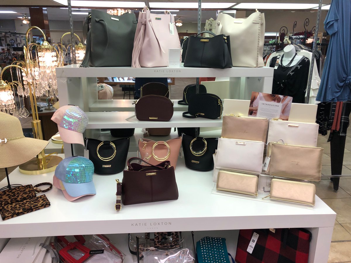 GreesTweets's tweet photo. Katie Loxton is perfect for Mother’s Day! 🥰😇 https://t.co/EdGALimb1m