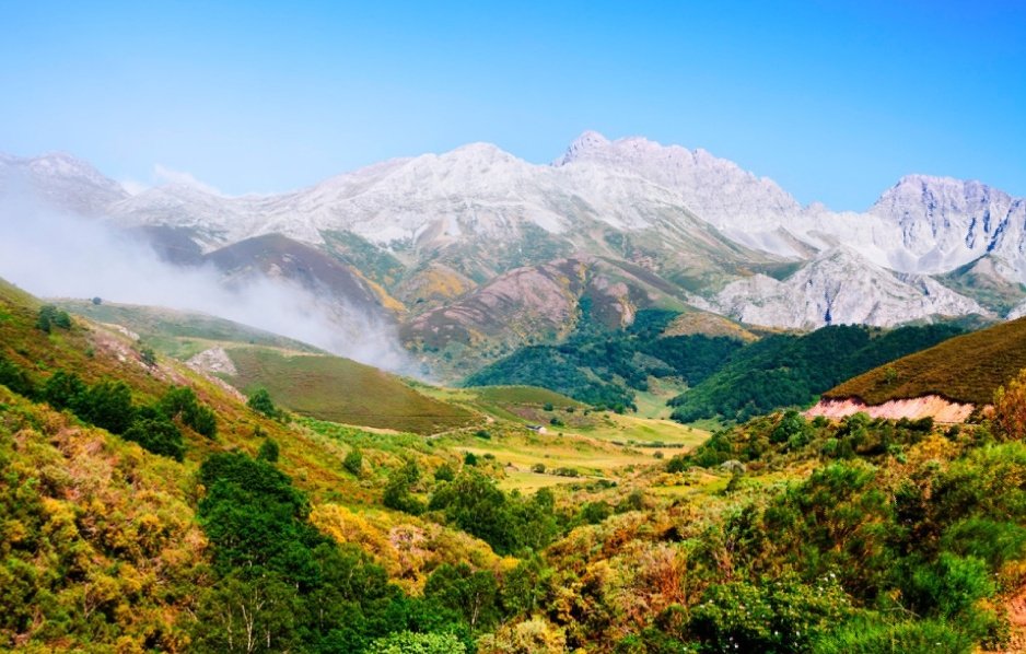 Raulbarri20's tweet photo. Que mal lo vamos a pasar los leoneses sin poder salir de la provincia... No ser de León, es mala suerte

#leonesp #regionleonesa

MONTAÑAS
📍 Babia 📸 Marta Sahelices
📍 Valdeón 📸 AjlNature
📍 MontesAquilanos 📸 Cardibalia Comunicación
📍 La Cabrera 📸 Javier Elcuaz 

HILO ⬇️ ⬇️ https://t.co/rBJKlXLSjZ