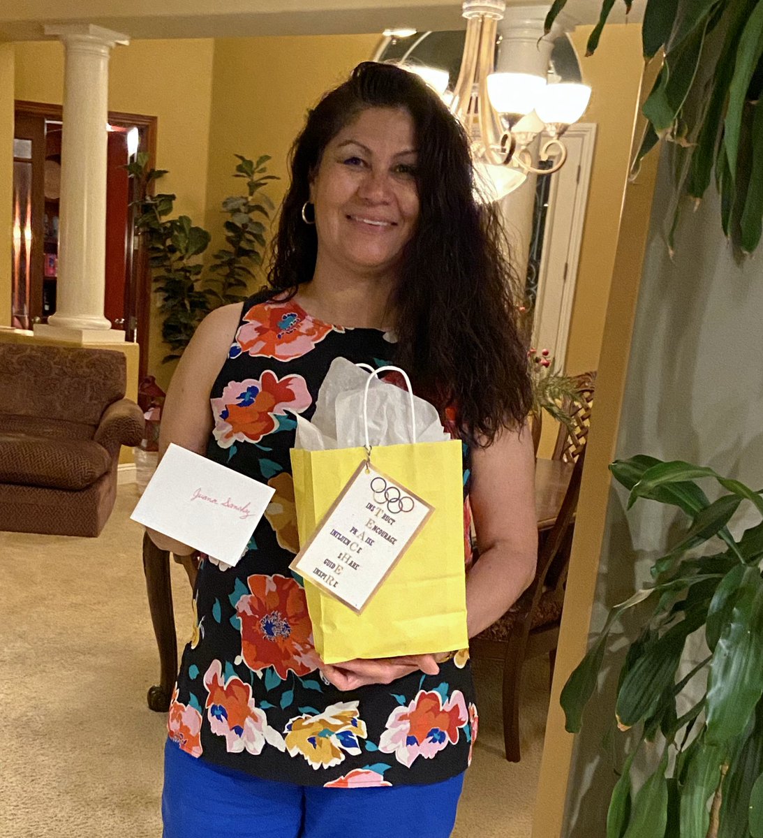 My principal and learning director dropped off this gift as a way to appreciate teachers. Thank you Kern Avenue Dream Team.