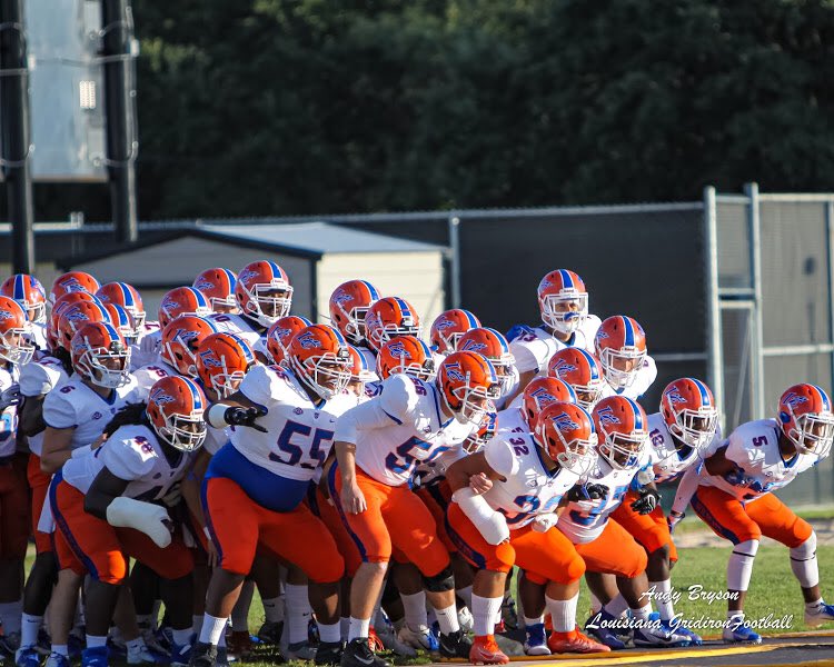 RhettWolfe7's tweet photo. Beyond BLESSED to have received my first offer from Louisiana College @NathanFrameLC @RecruitLouisian @CoachMikeJanis @BootleggersNS https://t.co/aKRjmQoFbI