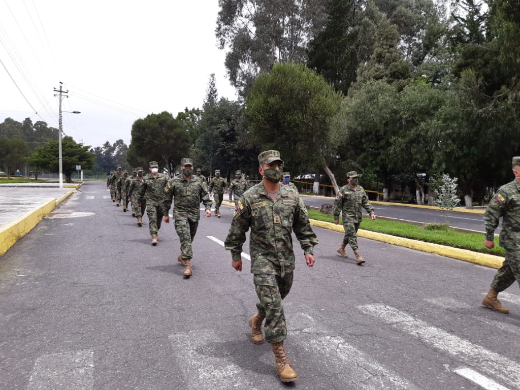 httpspbstwimgcommediaEXcU4otX0AcE_quformatjpgnamemedium