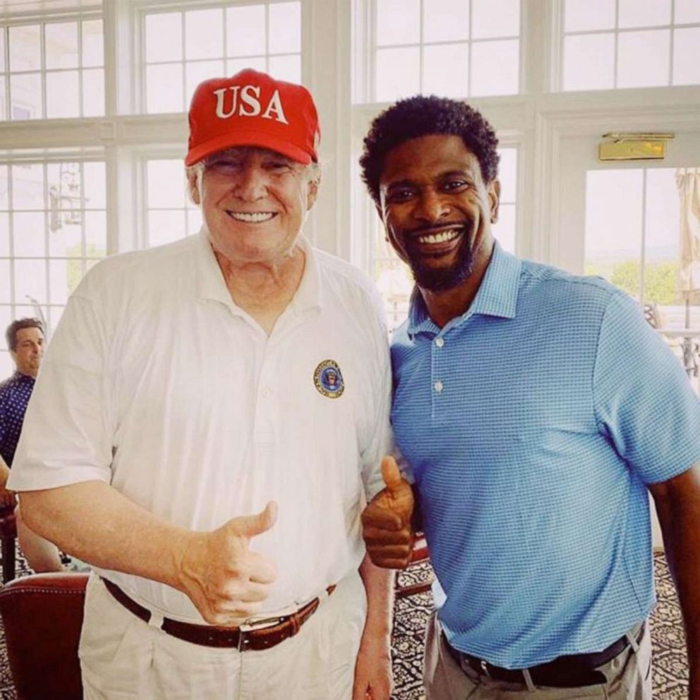 FD_AmericanGen's tweet photo. Former NFL, Jack Brewer, will be joining our online meeting TODAY, Thurs, May 7th at 7:15PM.

Information or questions, please email lgoodman@gop.com or call/text (954) 562–4546.

Topic: Addressing tough issues in the #blackcommunity.

#BlackVoiceForTrump
#Trump2020
#LeadRight https://t.co/evyrPYLq6N