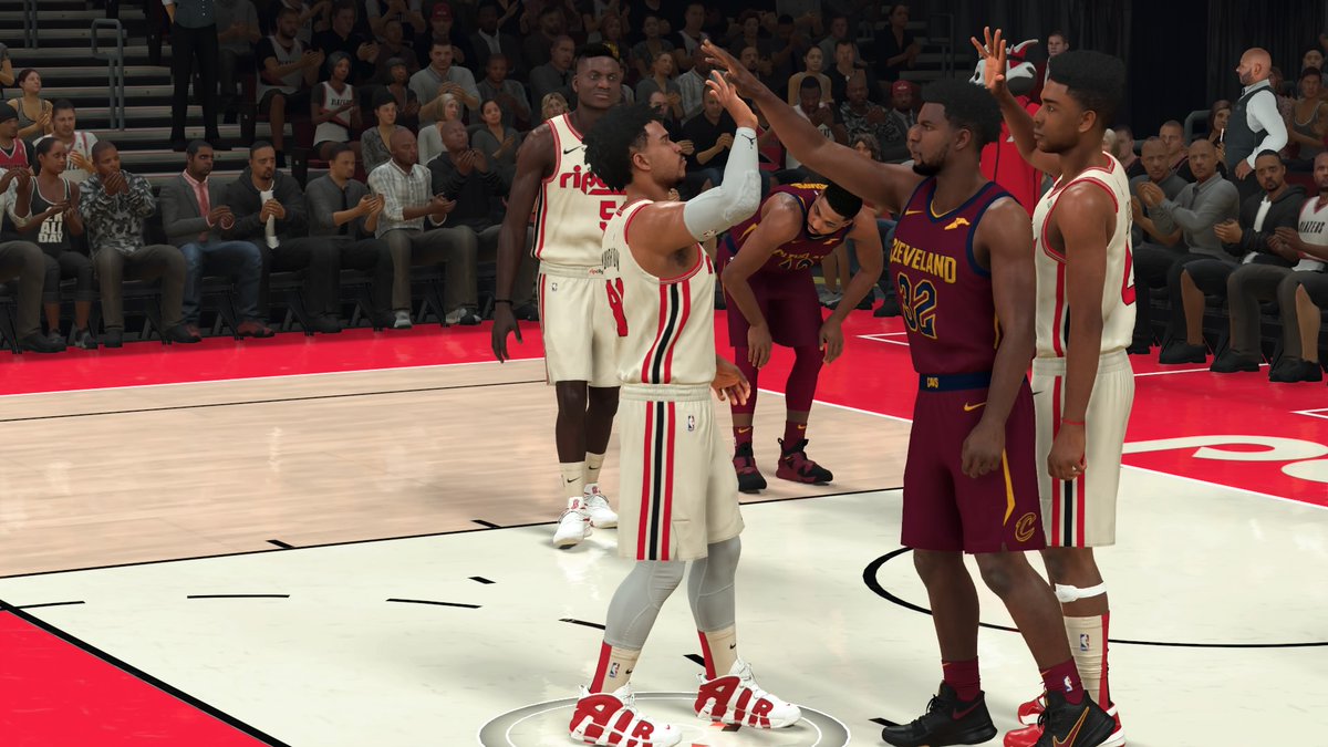 YoungKeys's tweet image. Dap from other team during free throw #2k20 #PS4share