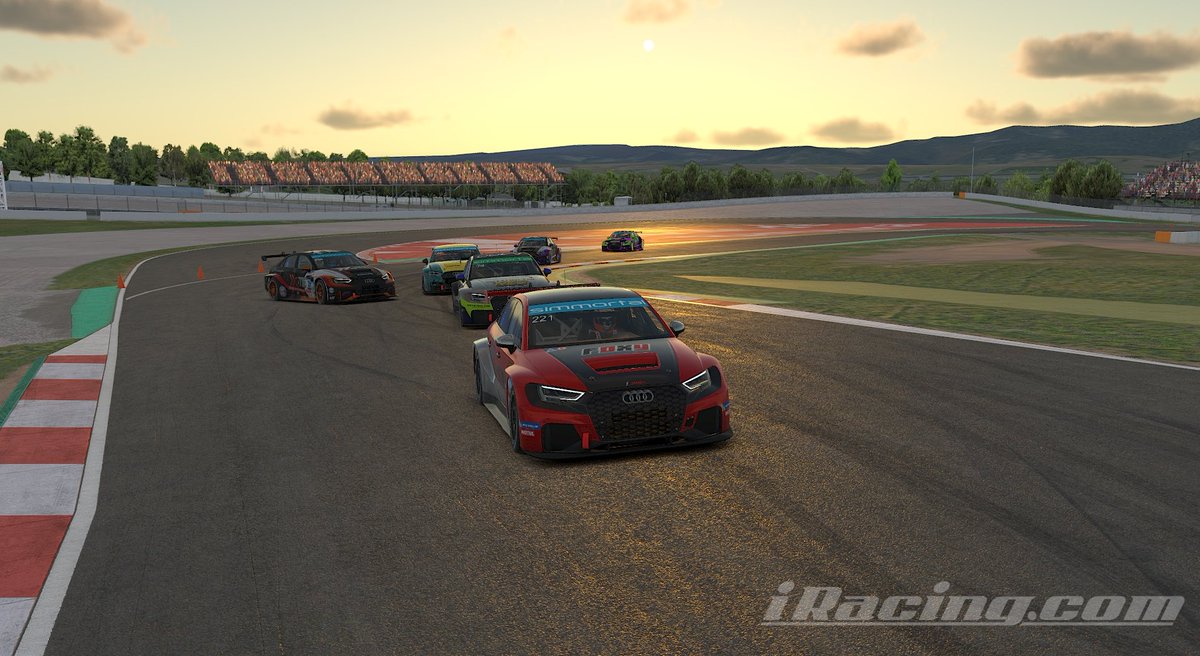 foxgolf1's tweet image. A few pics of my cracking race on Tuesday night in the @Simracersworld TCR series. It was an awesome battle between 5 of us for about 10 laps
