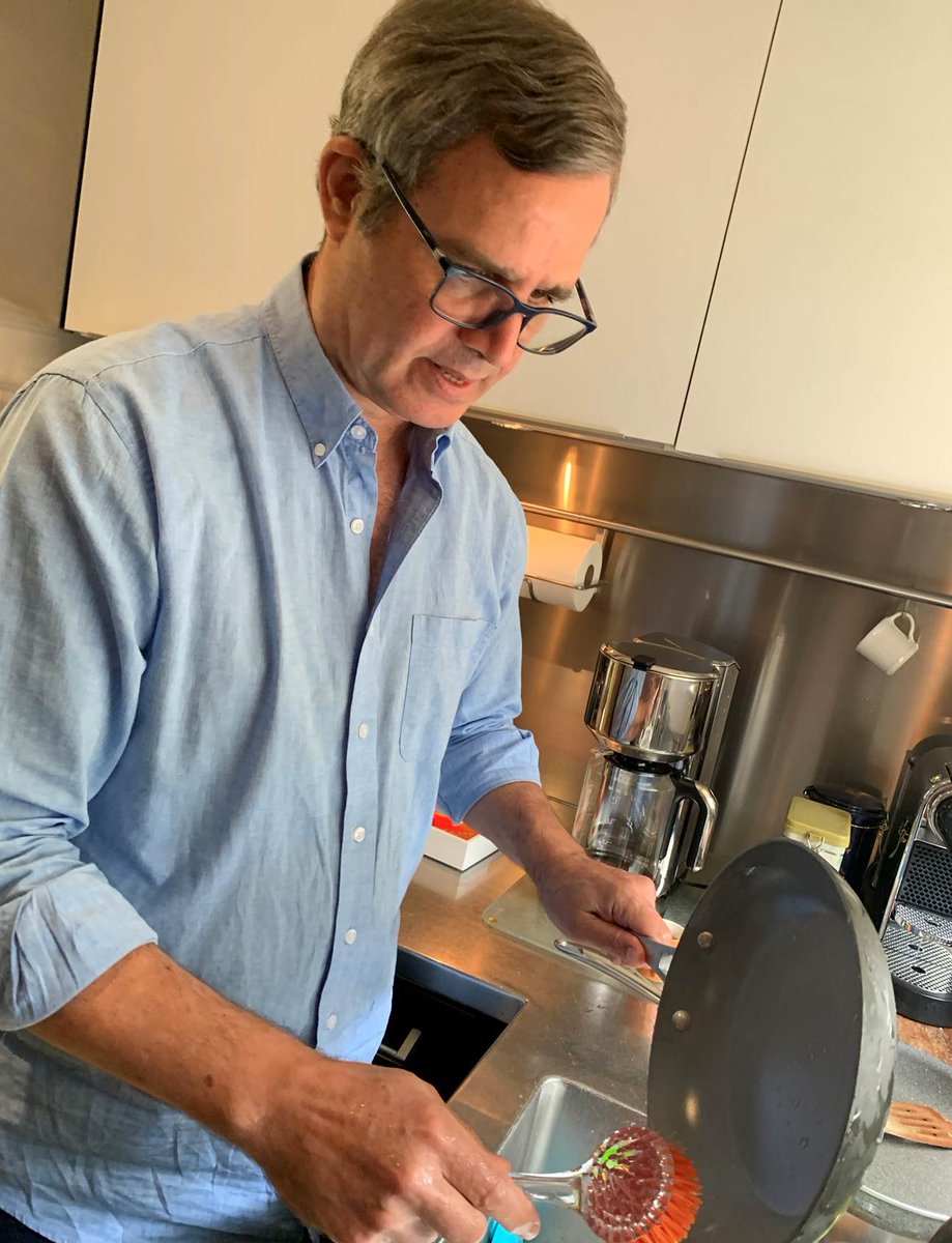 Women worldwide do 75% of unpaid care &amp; other work at home. I know because I often have to be prompted to help with the housework; #HeForSheAtHome means I should be doing my fair share. #Genderequality starts at home &amp; I’m committed to doing more. #IFCgender <a href="/UN_Women/">UN Women</a> <a href="/HeForShe/">HeForShe</a>