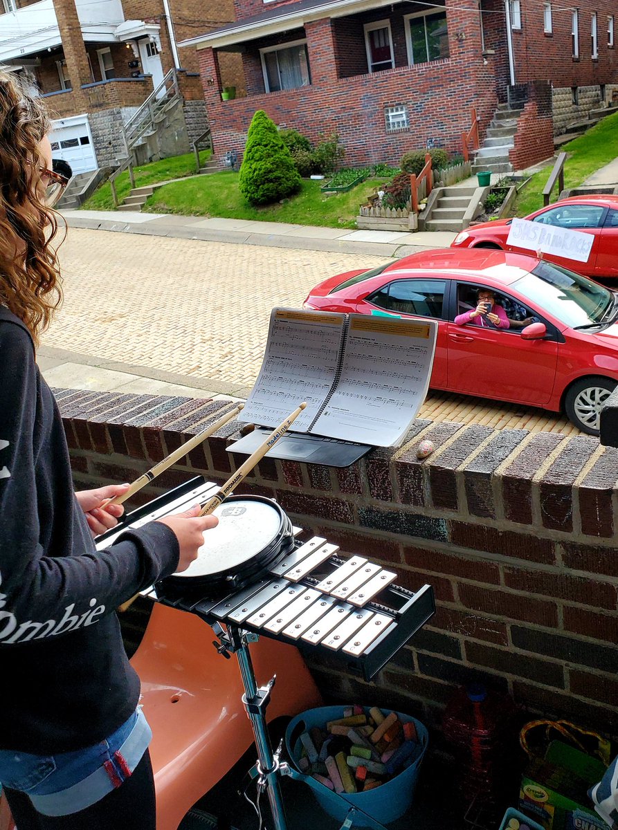 JacZap's tweet photo. Front porch concert with a visit from a proud band teacher! #leboband #porchconcert #musicformom https://t.co/BNAoxgIuyN
