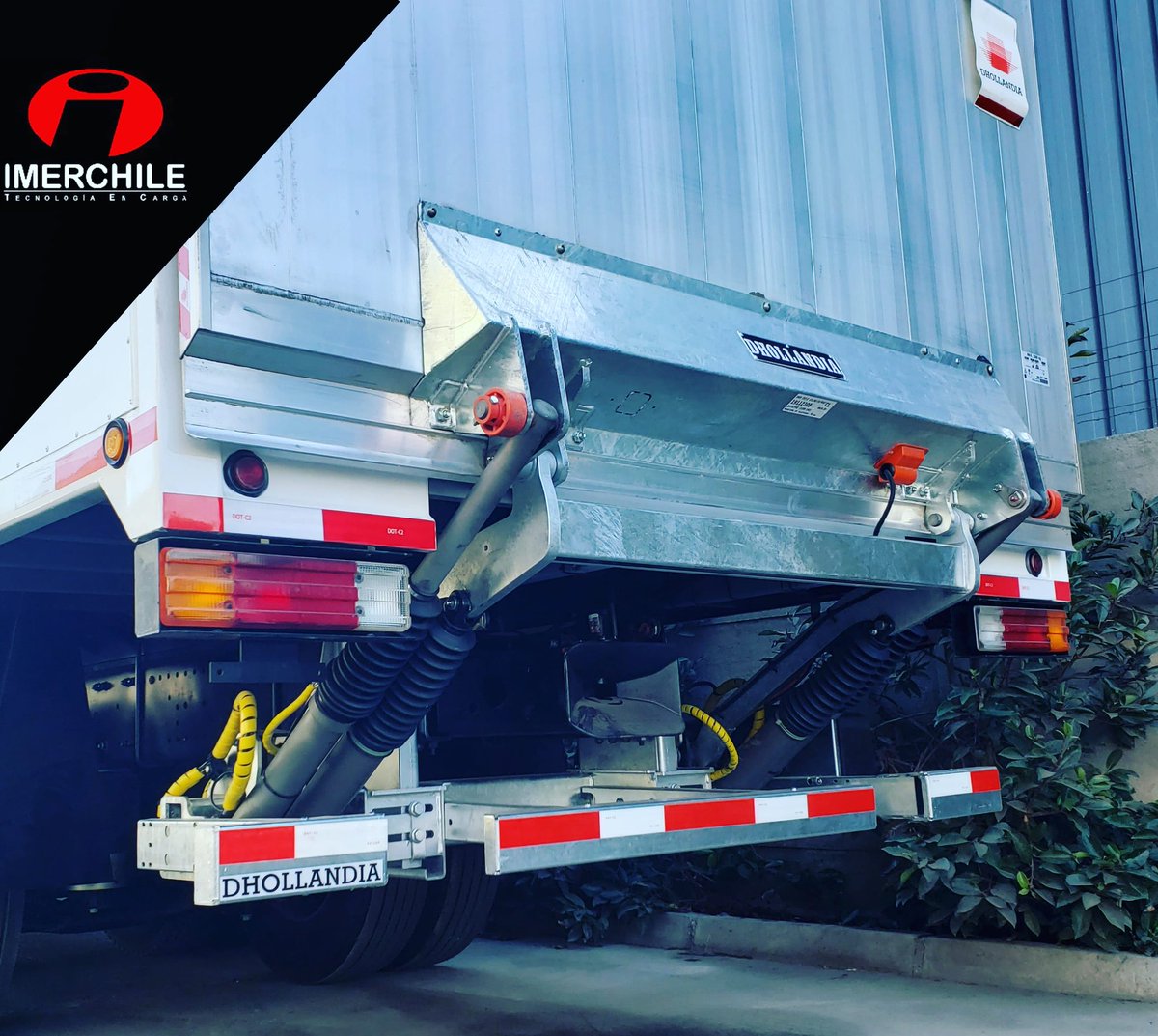 imerchile's tweet photo. 💪💪Vamos con Todo💪💪, Seguimos y seguiremos entregando equipos a nuestros clientes transportistas, ImerChile continuará trabajando en tiempos de Pandemia.

Contáctanos en nuestra web https://t.co/twvZVBmzbJ
E-mail info@imerchile.cl https://t.co/4XBlC8MB9F