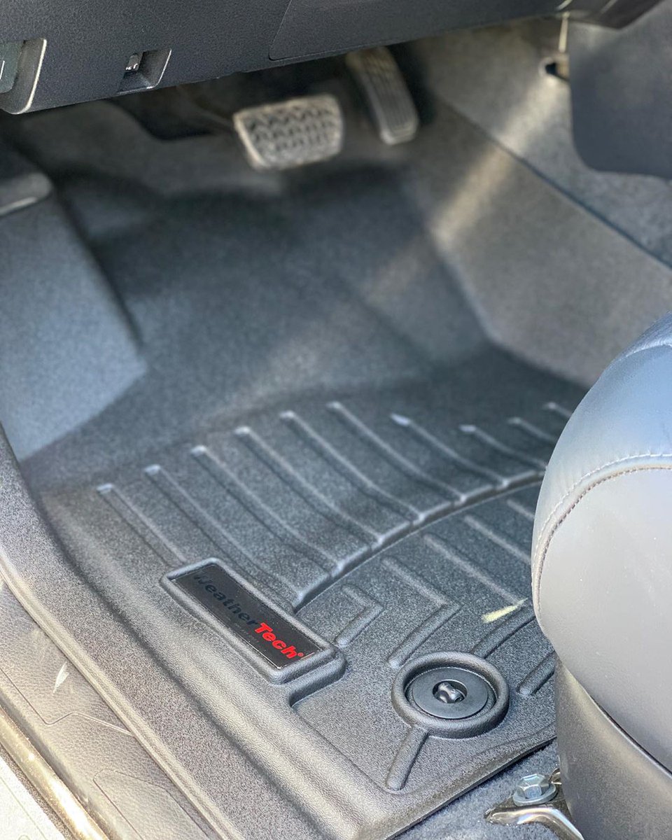 WeatherTech's tweet photo. Carpet mats canโt match the coverage of WeatherTech FloorLiners. Make the switch today!
#WeatherTechFamily https://t.co/Rh1LOA7Uyp