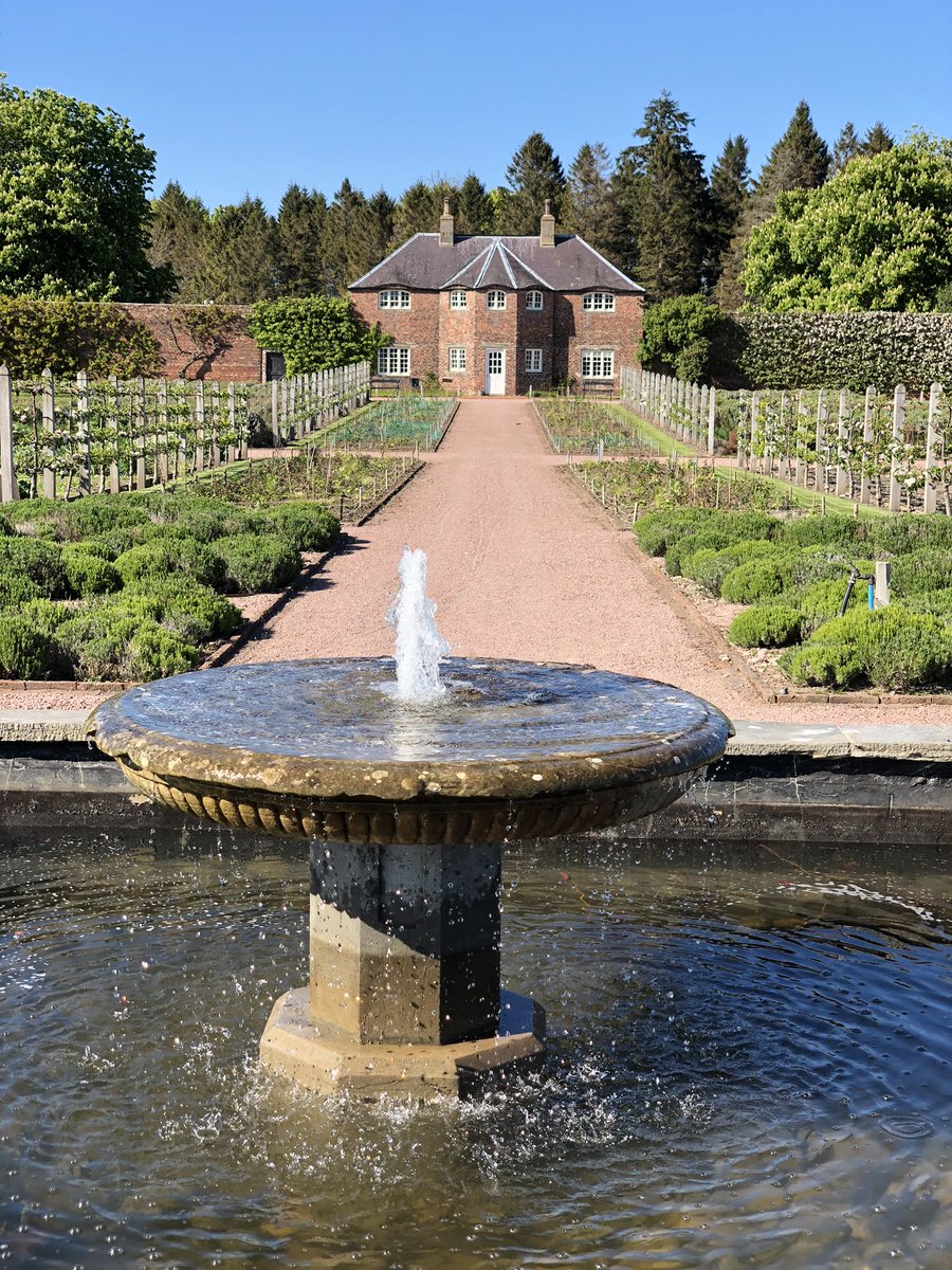 GCWalledGarden's tweet photo. Costa del Spey again this week 💐🌿😎🌞 https://t.co/VRFR9ugCR7