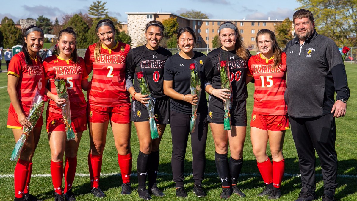 FSUWSO's tweet image. We take a moment to honor our 2019 Seniors as they prepare for graduation from Ferris! Thanks again for all that you have done for our program and we look forward to seeing all that you accomplish in your chosen professions!

Congratulations!