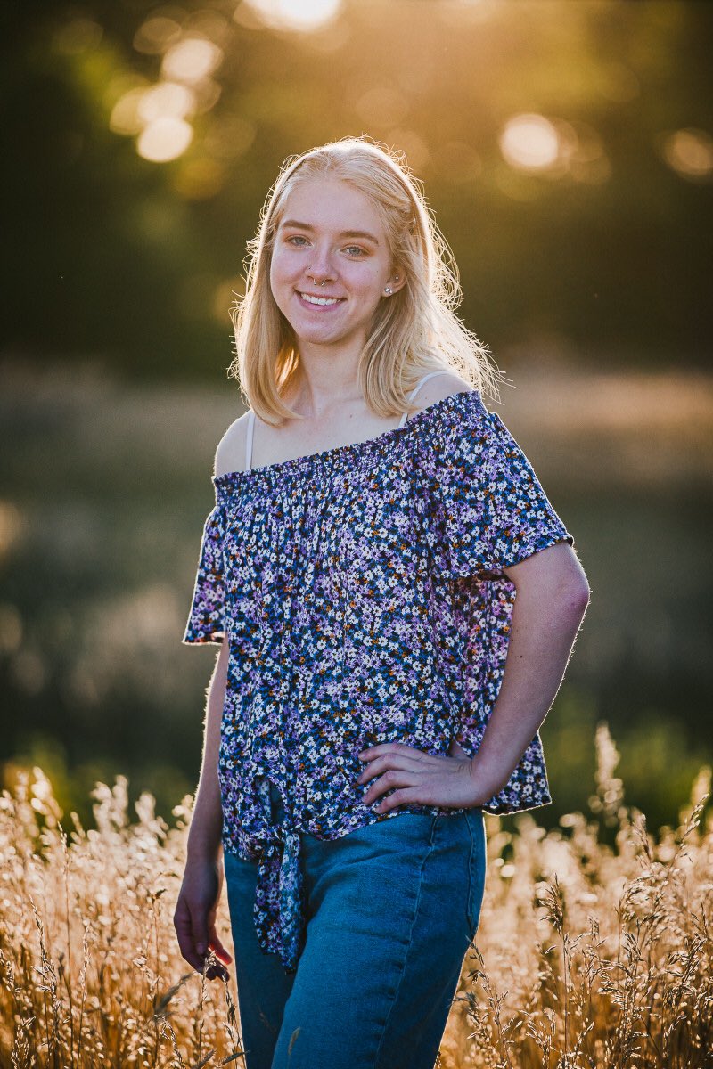 Quarantine highlight: This girl using <a href="/DutchBros/">Dutch Bros Coffee</a> coffee surprise delivery to friends’ porches! #onlyphysicaldistancing #COdoingmypart #Classof2020