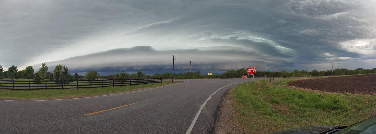 Dvo2231's tweet photo. @KAKEweather https://t.co/FhNgkeq0aH