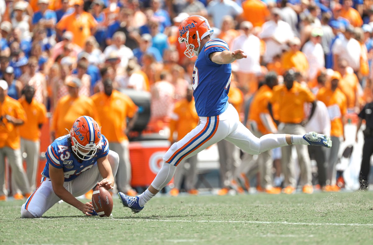 GatorsFB's tweet photo. Evan Almighty!

@McPherson_Evan 🥾

#TBT x #TENNvsUF 2019 🐊 https://t.co/SCGTV9qhNw