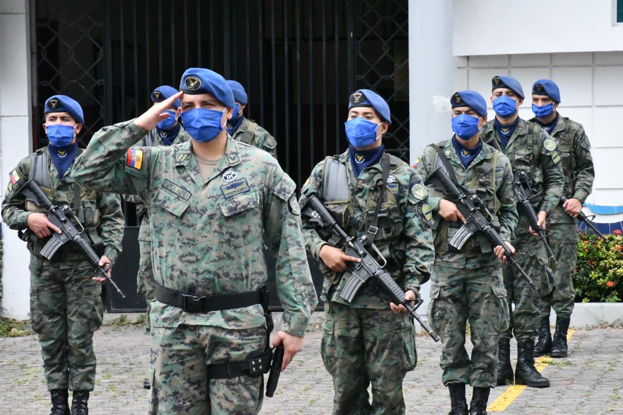 httpspbstwimgcommediaEXccf0OXYAAXqNRformatjpgnamelarge