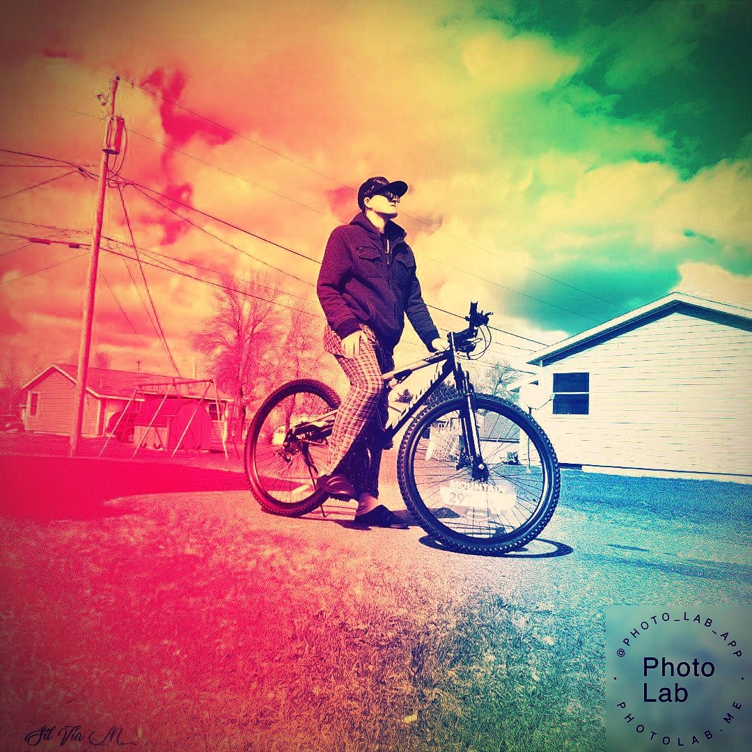 RoidlJosh's tweet photo. #NewBike 🚲

My GeM Took This Picture 📷
Nice Job BabY. https://t.co/n1tQUb1eaE