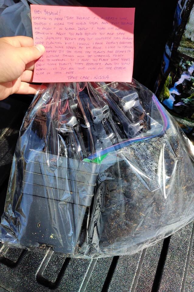 TeachForCanada's tweet photo. Grade 5/6 teacher Nissa Turner in Ojibways of Onigaming First Nation worked with Becky Holden, a mental health worker in the community, to create and deliver planting kits for her students. It also gave Nissa an opportunity to have a check-in with each of them. 🌱#BeyondTeaching https://t.co/CmQ5ak0a4g
