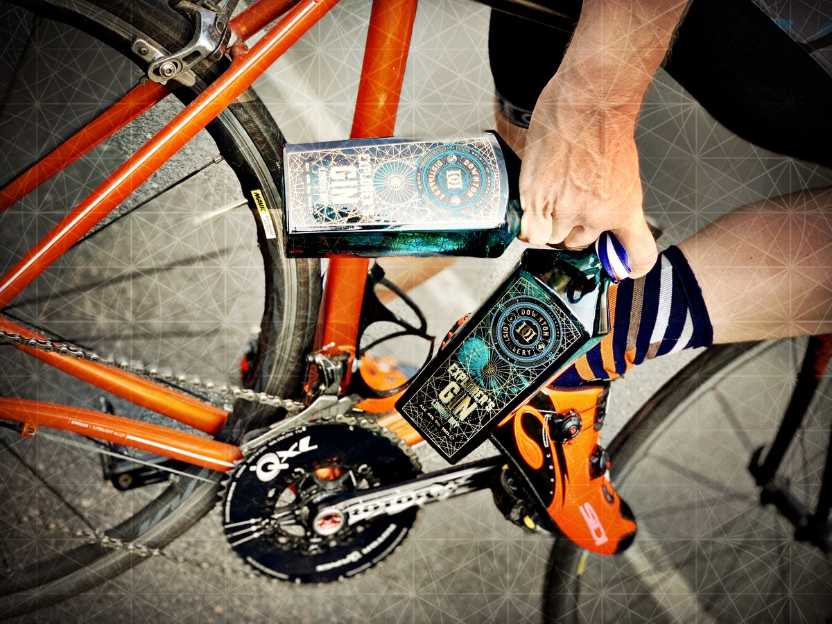 DowntonDistill1's tweet image. #GinADayMay Day 7. Orange is the new black. Introducing Orangroo our gin delivery service. This orange eco-friendly service will brighten up your day. Who doesn't love orange? Its zesty, bright, full of goodness, has that feel good factor just like cycling. #lecol #sidi