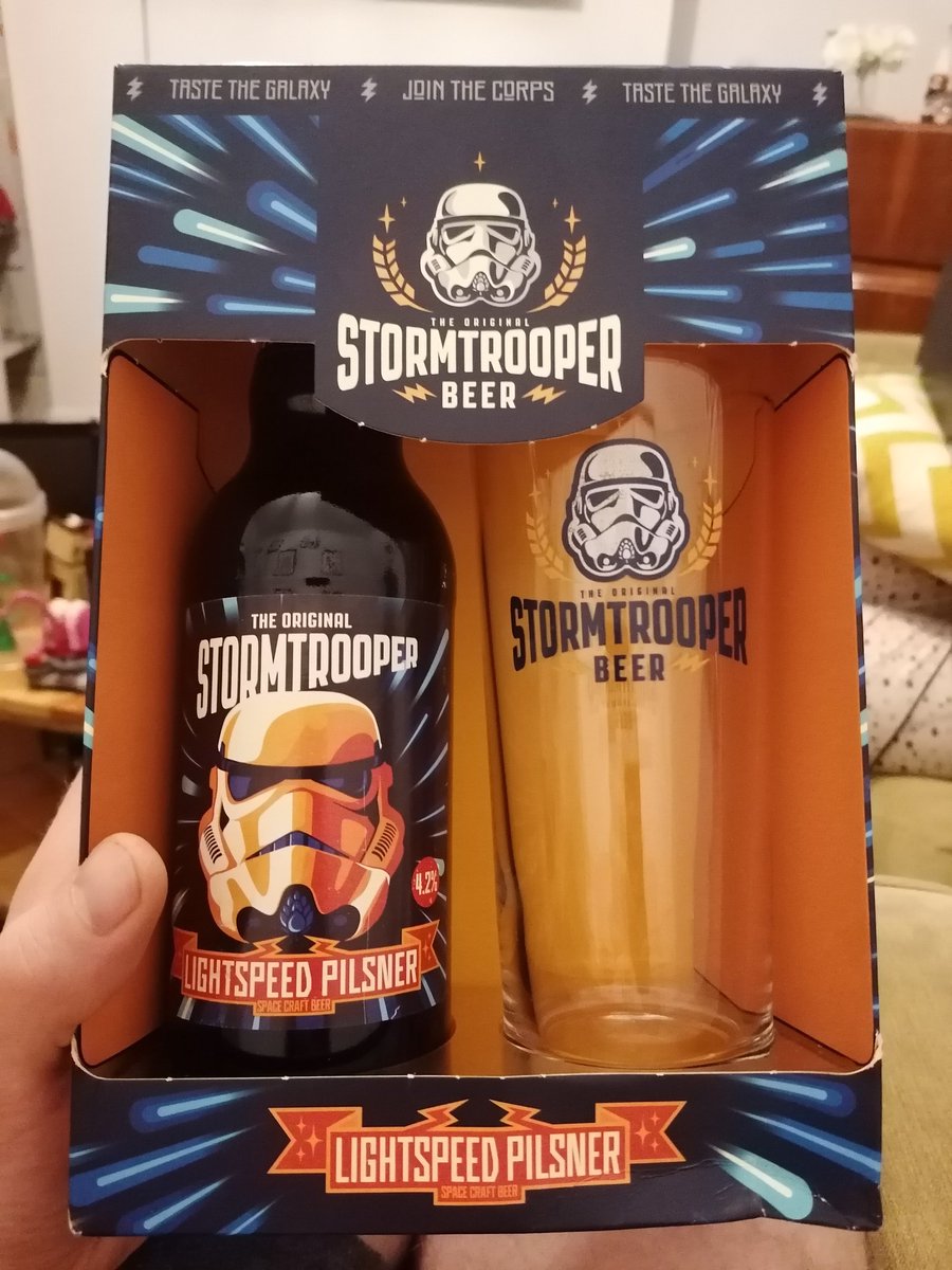 CraigsArthole's tweet photo. Ooooh yeah
.
#stormtrooperbeer #stormtrooper #starwars #beer #lightspeedpilsner https://t.co/WmfgyDG2dr