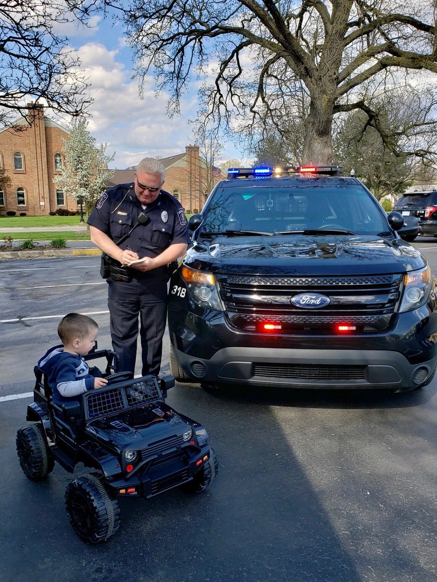 Our School Resource Officer, Don Banfield, had to write little Liam Davidson a ticket for being awesome and loving his community’s  police department. Thanks mama Megan Davidson for bringing Liam to check out the police vehicles!