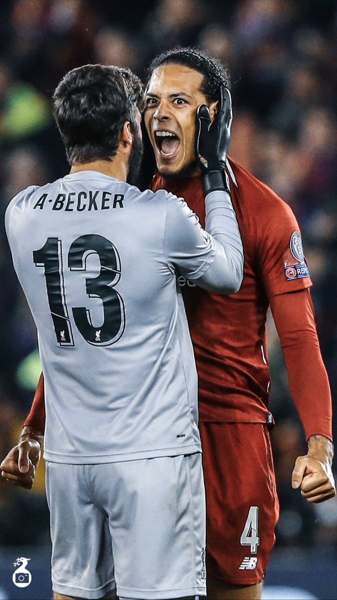 Alissonbecker's tweet photo. 1 year ago... remontada 2 #AB1 #ynwa #UCL https://t.co/EZvnpdW5my