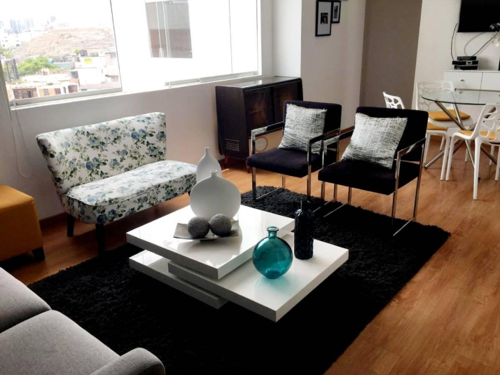 inmobiliariaKAI's tweet photo. DEPARTAMENTO DE ESTRENO EN MIRAFLORES

- Flat de 95 m2 en piso 6 con vista a la Huaca Pucllana.
- 02 dormitorios (principal con baño).
- Sala – comedor, cocina con muebles altos y bajos.
- Incluye 1 cochera
PRECIO $215.000
.
.
#Miraflores #inmobiliaria #bienesraices #departamento https://t.co/oDz38VGKcX