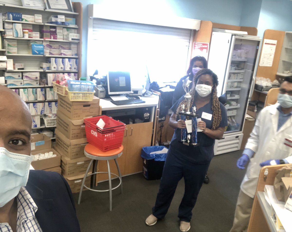 MZeleenaCVS's tweet photo. Travel day with @EuealD and @TamBKcvs in D8. Recognizing our colleagues in store #4611 delivering exceptional service to our patients and customers during these challenging times!! @SuzanneAliperti @KirsiDiaz1 
#ThankYou #Heroes #CVS #TheMightyR70 https://t.co/AmZh8pJ25f