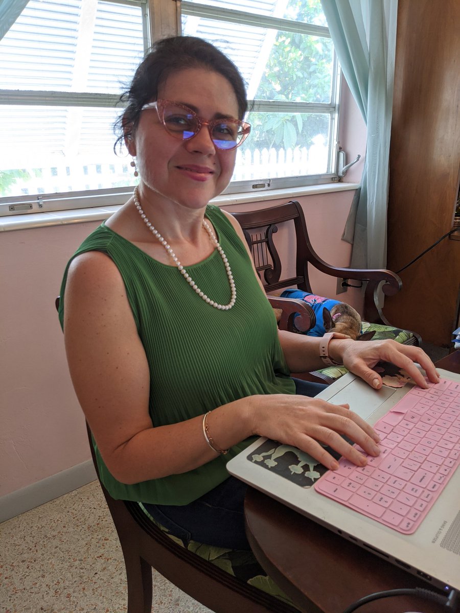 Wearing green during my virtual teaching today to support an important cause, Mental Health Awareness. #Tools2Thrive #MHM2020 #accelerationcoach #MentalHealthWeek <a href="/MDCPS_MHS/">M-DCPS - Mental Health Services</a> <a href="/StdtSvcsMDCPS/">Student Services</a> <a href="/bccespedes/">Dr Cespedes (Correa)</a> @mariatrod664 @MiamiBeachSr <a href="/MBSHPTSA/">MBSH PTSA</a>