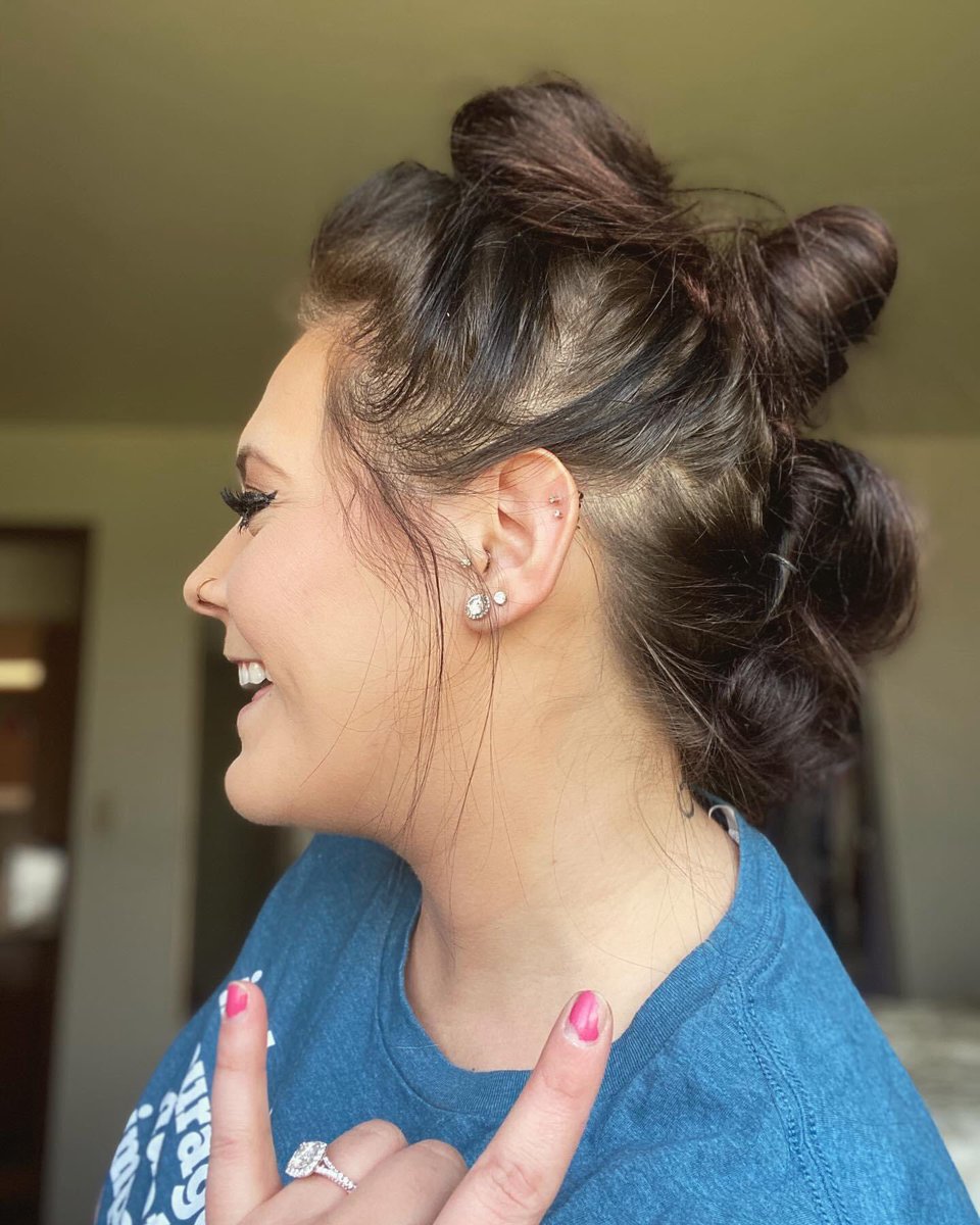 I took the #1millionmohawkschallenge for Mental Health Awareness in May. 

#Mentalhealth conditions are so prevalent in our society. Unfortunately, these conditions do not discriminate. Normalize talking about mental health conditions, and support those who have them. RISE 🤘😎