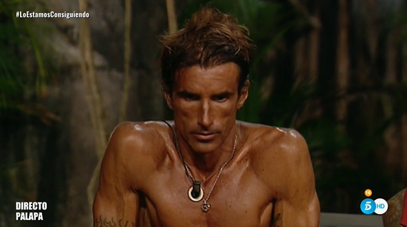Supervivientes's tweet photo. ¿Quién crees que tiene razón en esta discusión?

🔄 Ivana
❤️ Hugo

https://t.co/0FBgMITz9P #SVGala12 https://t.co/HXYhnfYnyo