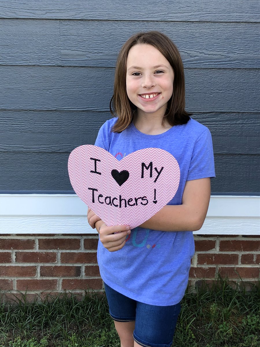 Happy #TeacherAppreciationWeek to an AMAZING teacher-<a href="/MrsLiebscher4th/">MrsLiebscher4th</a>! Thank you for not only teaching Kaylie but for supporting her, encouraging her, and pushing her to be the best version of herself! We appreciate you!!!! <a href="/HortonsCreekES/">Hortons Creek ES</a> <a href="/Camelbo/">𝕁𝕦𝕤𝕥𝕚𝕟 𝔹𝕠𝕨𝕞𝕒𝕟 (Me Myself & Dice)</a>