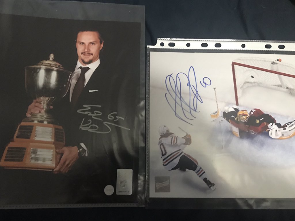 diesel198230's tweet photo. @FrameworthWheel got my frame worth wheel spin photos in today, I’m blown away at what I got in my mystery 8x10 envelopes!  1st envelope had a Walt Frazier auto 8x10 and a josh Donaldson auto 8x10.  2nd envelope had Erik karlsson auto 8x10 and a nail yakopov auto 8x10! https://t.co/9P7DH4HmbO