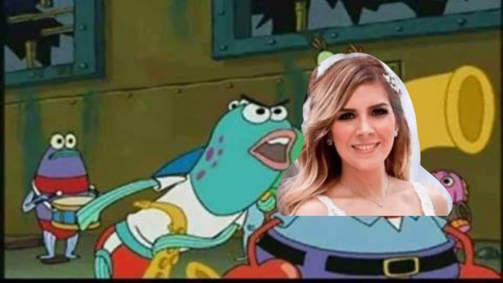 ElDeadpulques's tweet photo. Tal vez no habría aumento del 16% de IVA a Netflix, Amazon, PlayStation si alguien no se hubiera metido con el esposo de su mejor amiga https://t.co/cngLSOvdgJ