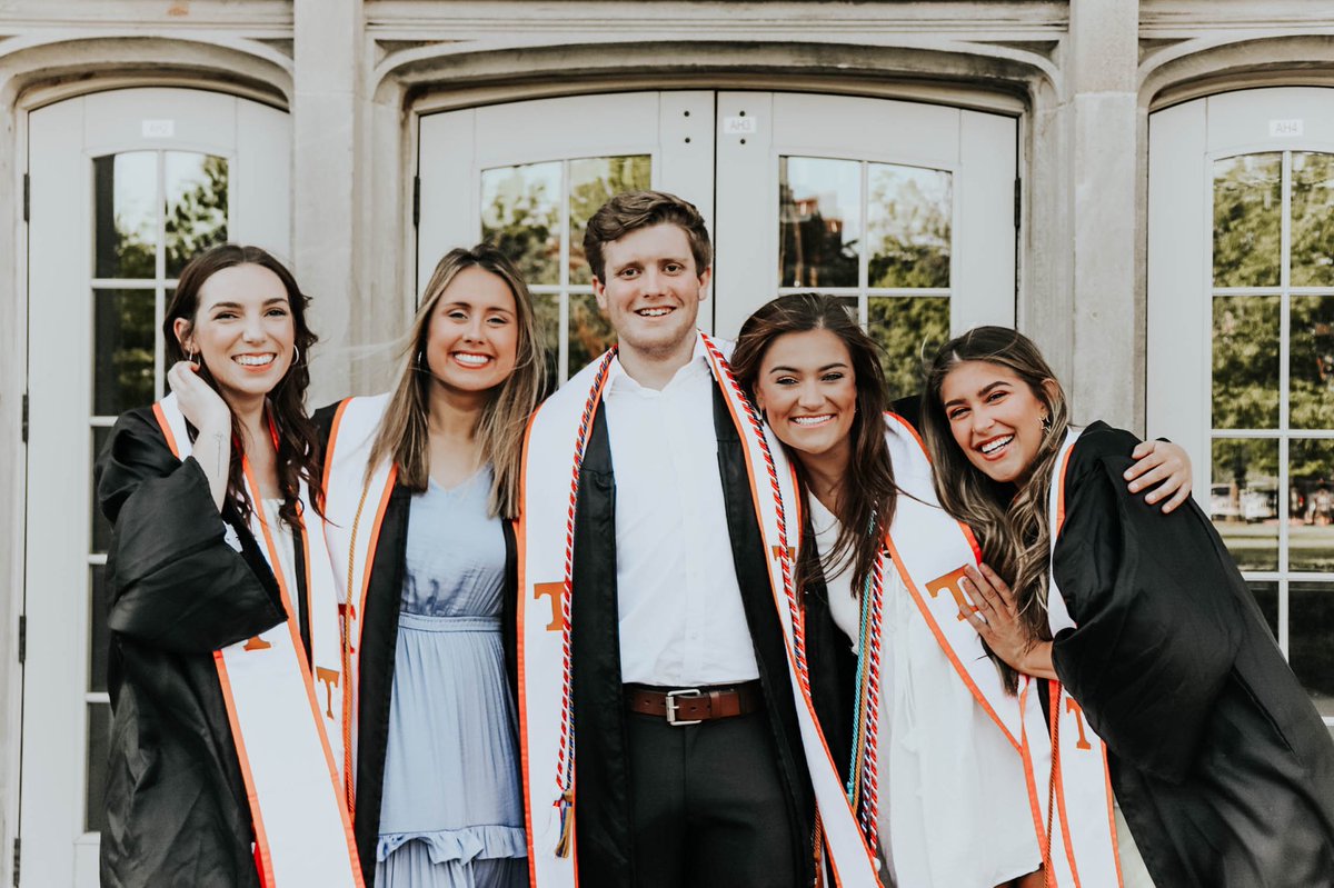 TombrasUTK's tweet image. #Mood because it’s graduation season on Rocky Top! #UTGrad2020 #CCIGrad2020