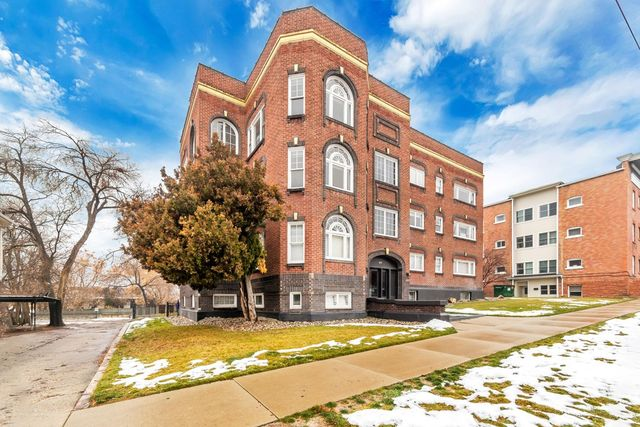 The Davenport - located at 20 S, 1300 E. Like the Mayflower, these apartments are located just west of the University. They were recently renovated into lofts.