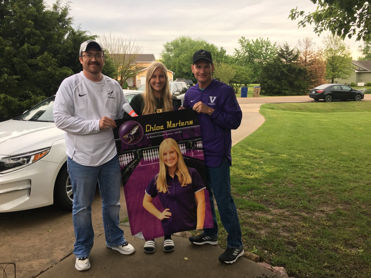 RocketBacker's tweet photo. We couldn’t have the VC mobile 🎳 banquet without some WICKED SPIN!

Thanks, @chloej_3 .  We ❤️ U! https://t.co/2feaN3UseT