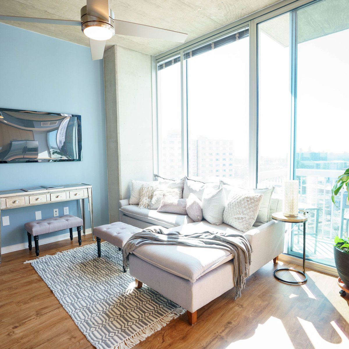 AirbnbFinally's tweet photo. For the next couple months we'll be offering 50% off to any verified medical workers that would be interested in booking either of our two condos at either Midtown or Buckhead. We will also be offering sanitizer kits with the stays as well. #buckhead #Atlanta #medicalworkers https://t.co/5BbT2hBPal
