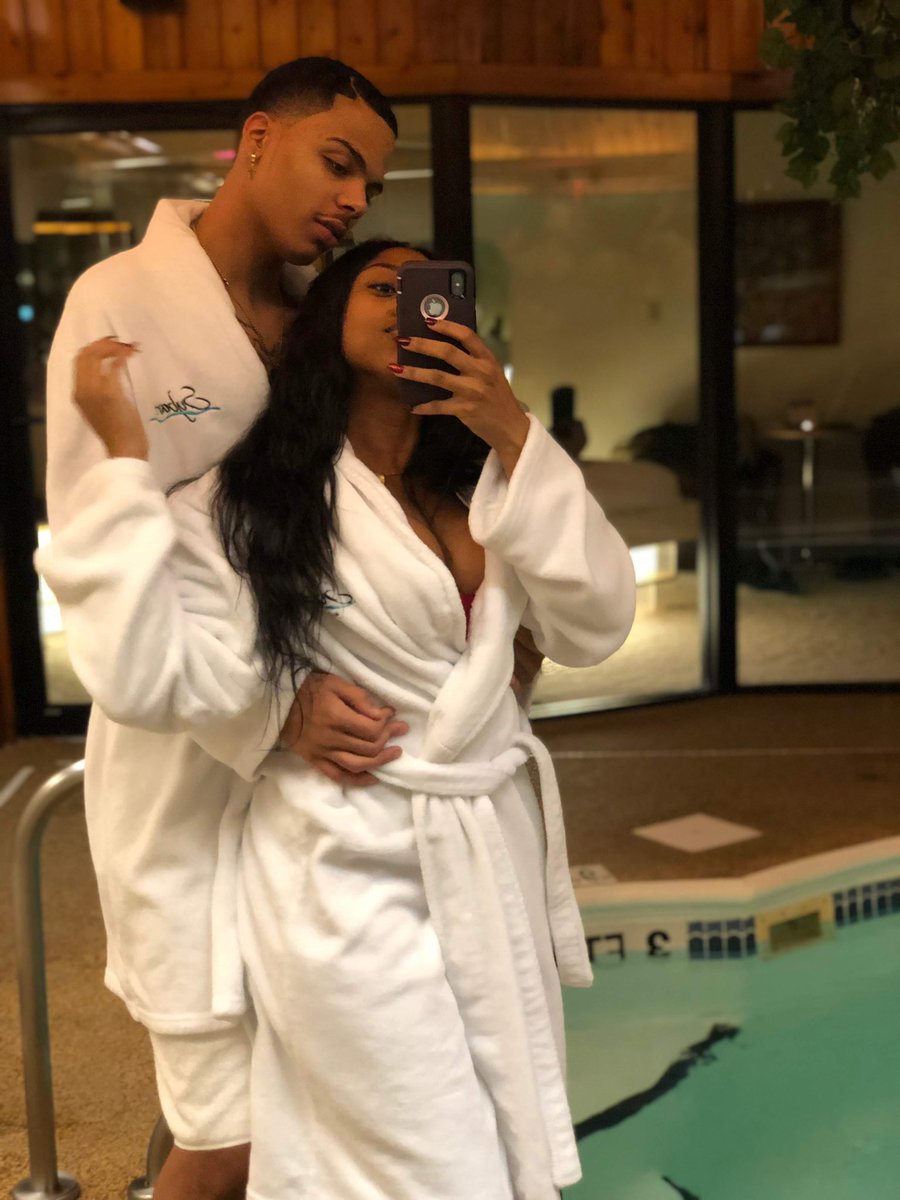 Cam__CJ's tweet photo. Twitter family we having a baby boy ❤️ https://t.co/pMT5R2hb1c