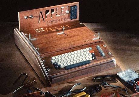 CUALIDADES_D's tweet photo. Por algo empieza la historia, primera computadora Apple. https://t.co/diXlRqv83k