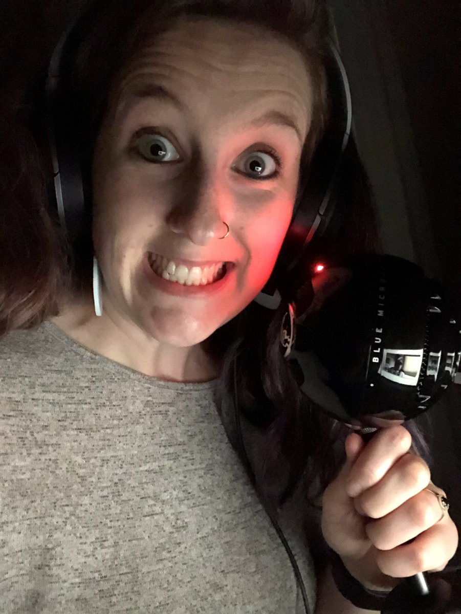 600pxfm's tweet photo. When you’re recording in the dark in a closet because it’s the only quiet place #podcasting #inthedark https://t.co/M3kl5pXr8I
